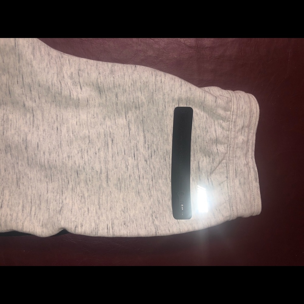American Eagle brand new Joggers